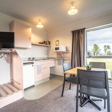 Fiordland National Park Lodge Te Anau Downs Eksteriør bilde