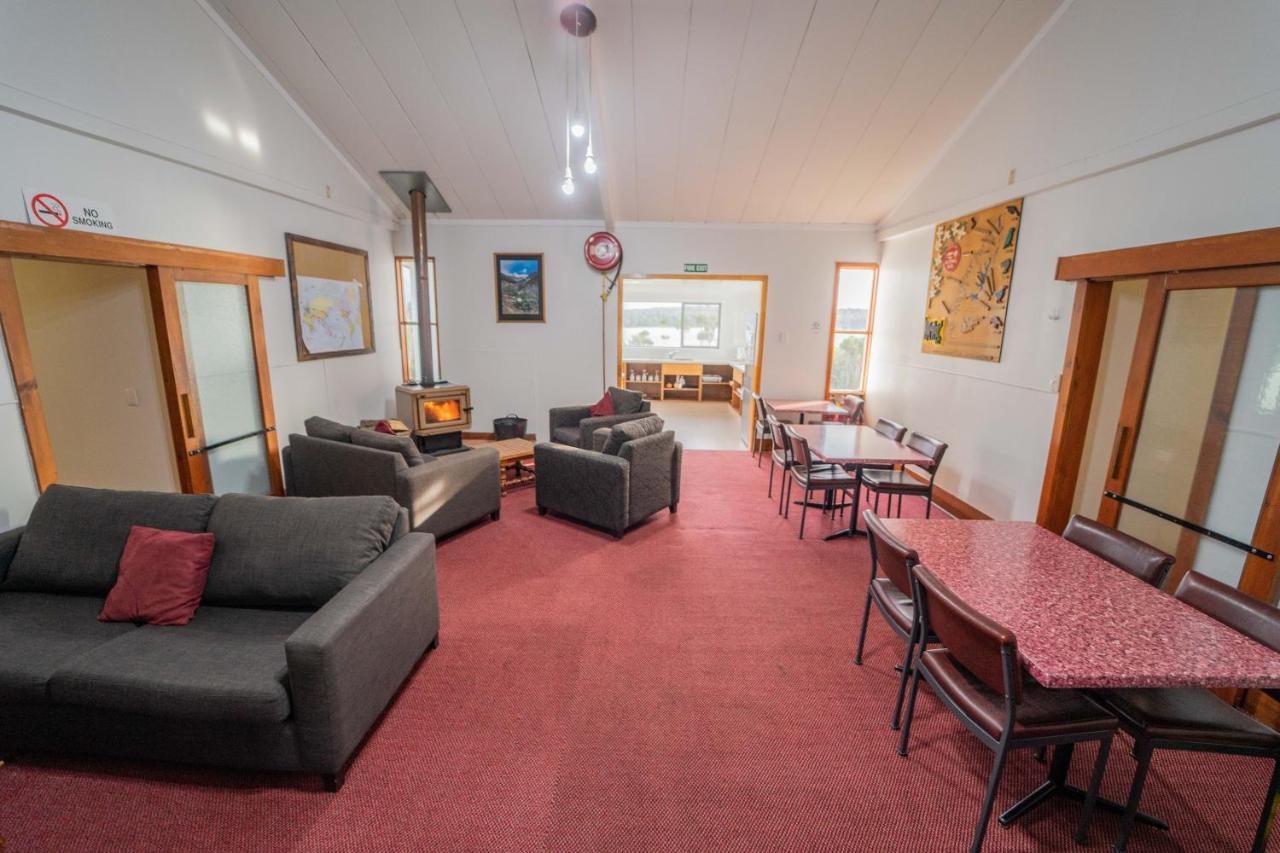 Fiordland National Park Lodge Te Anau Downs Eksteriør bilde