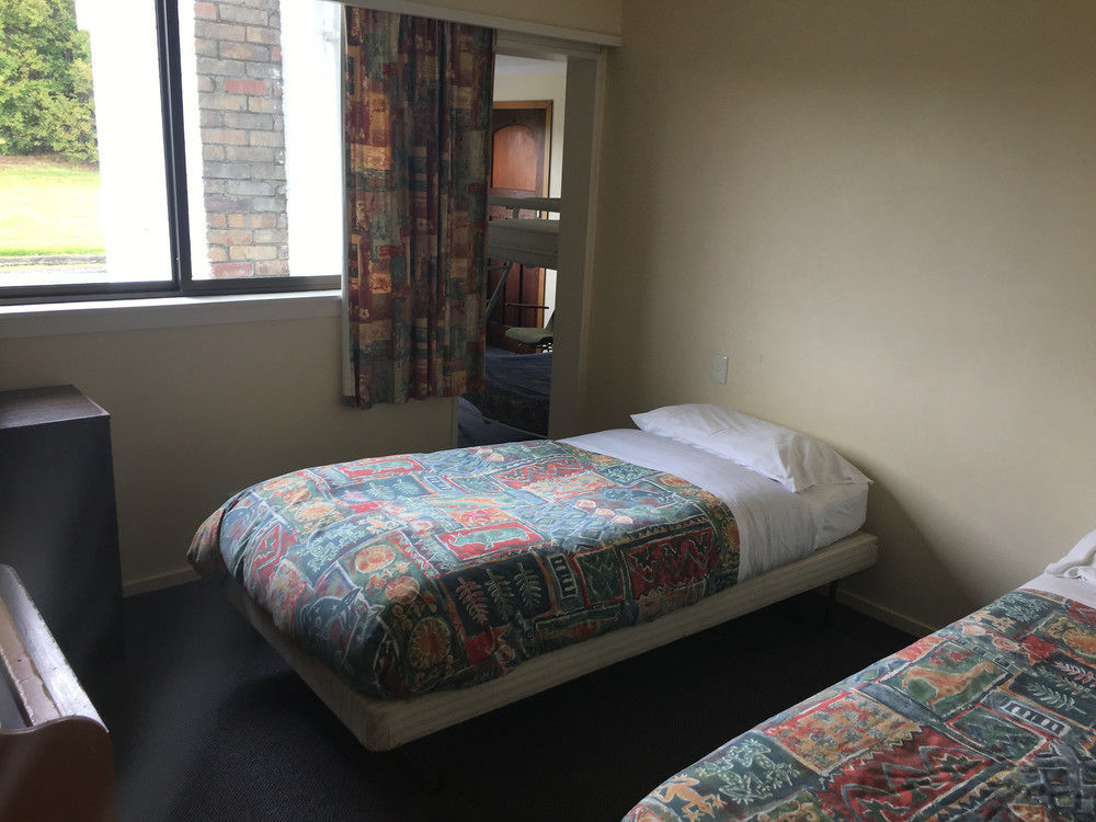 Fiordland National Park Lodge Te Anau Downs Eksteriør bilde