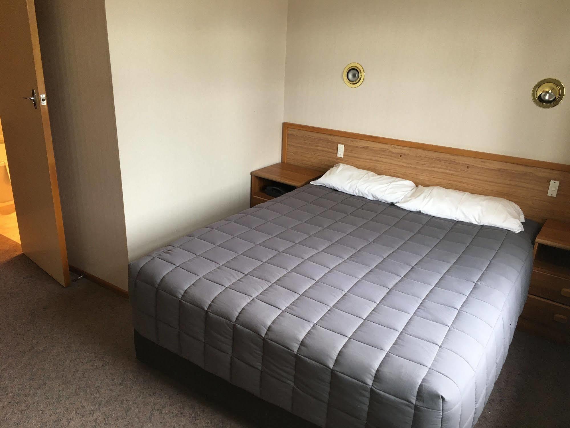 Fiordland National Park Lodge Te Anau Downs Eksteriør bilde