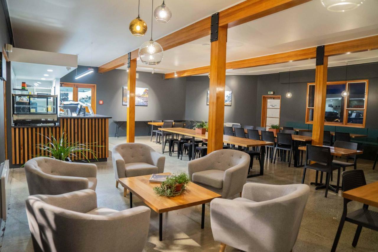 Fiordland National Park Lodge Te Anau Downs Eksteriør bilde