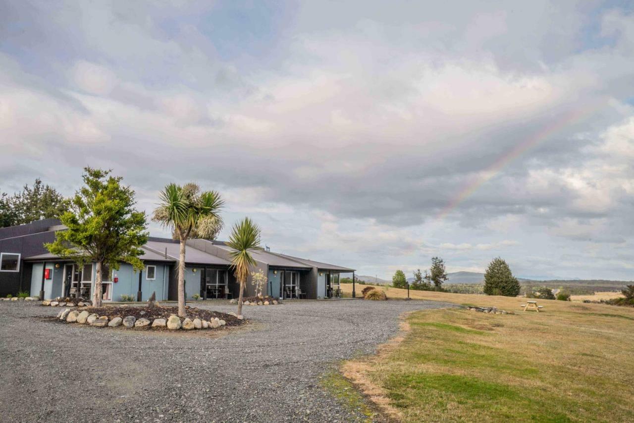 Fiordland National Park Lodge Te Anau Downs Eksteriør bilde